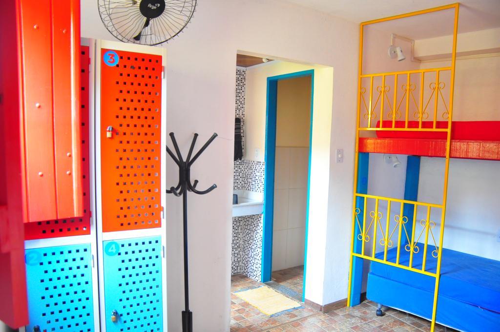 Viela Hostel Ленсойс Екстериор снимка